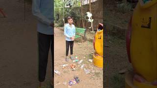 Garena Free Fire And Chotu Clean The Waste From Dustbin  #shorts#freefireshorts