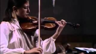 Viktoria Mullova plays Sibelius Violin Concerto in D minor, op.47