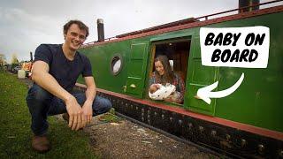 Family of 3 living on a Narrowboat