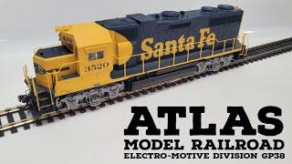 Atlas Master Series 8962 - GP38 Santa Fe No.3520 unboxing + how to enable DCC