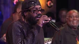 Tarrus Riley "Desperate Lover (Live Version)" I Official Video