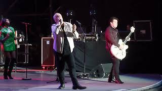 Simple Minds -Someone ,Somewhere, in summertime live in Pescara -14 -07- 2022