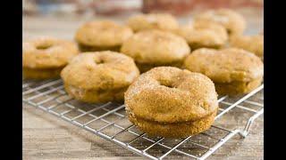 Apple pie donuts