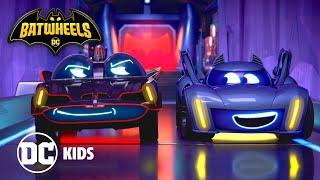 Batwheels | To the Batmobile! | @dckids