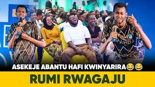 MBEGA GUSEKA RUMI ASEKEJE ABANTU HAFI KWINYARIRA INKURU ZO MU GATSATA ZIRADUSEKEJE TUJYA HASI