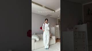 2024 봄 트렌드 미리보기 | 올 화이트 룩에 슈즈&백으로 포인트 스타일링