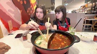 ΤΡΩΜΕ ΓΙΑ ΠΡΩΤΗ ΦΟΡΑ HOT POT ! TRYING FOR THE FIRST TIME HOT POT AMSTERDAM