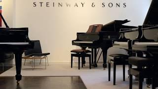 På innsiden av Steinway Piano Gallery Oslo