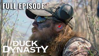 Duck Dynasty: Children of the Cornbread (S10, E10) | Full Episode