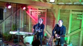 Amy Wadge & Pete Riley - Wasted Days - Live @ Little Rabbit Barn (multi-cam)