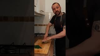 Быстрые малосольные огурцы в пакете за 2 часа