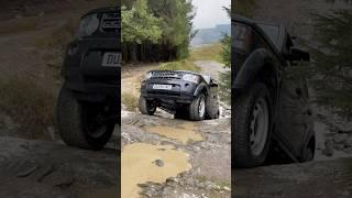 How to climb the Strata Florida Bombhole #greenlaning #landrover #discovery #discovery4