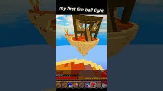 my first fire fight ever do you like this #minecraft #fireball fight