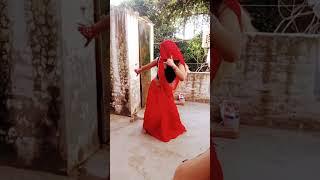 milrahi h lugai Loan pe #short #viralbhabi #dance #katha