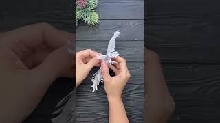 Easy Paper Snowflakes Paper Christmas decorations Tutorials