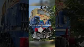 #Train#video#superfast#entertainment#youtubeshorts#shorts#viral#train#India#public#train#official