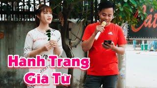 Chàng trai hát rong đường phố khiến em gái xinh đẹp say mê mệt│Hành Trang Giã Từ - Trường Le