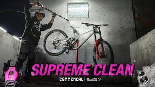 Supreme DH Clean with Commencal/Muc-Off