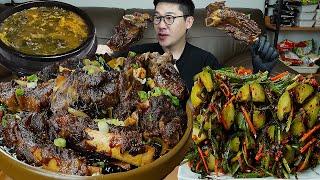 뼈가 쏙발리는 목이버섯듬뿍 소갈비찜과 직접만든 오이소박이 요리 먹방 MUKBANG