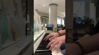 Piano cover- Hot'n Cold by @KatyPerry Samuel + Carol at Villa Lobos mall (São Paulo)