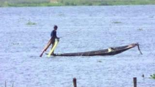 The Famous Fishermen of Inle Lake.wmv