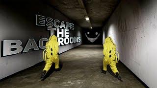 Two Friends Get Lost in The Backrooms?! (Backrooms: Escape Together)