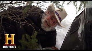 Mountain Men: Tom's Stuck Snow Machine (Season 4, Episode 15) | History