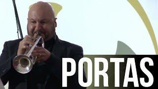 Esteban Batallán performs "Portas" for trumpet and symphony orchestra by Ricardo Mollá