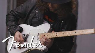 Gitty Demos The Player Series Telecaster® | Fender