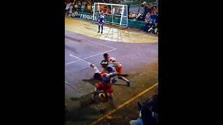 Futsal climbing crazy football skills 