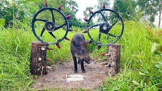 Amazing Skill Building wild boar trap Make. By Motorcycle Machinery,1000Woods #skilltrap #animals