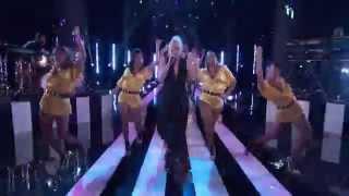 Gwen Stefani and Pharrell Williams Perform 'Hollaback Girl' on The Voice US