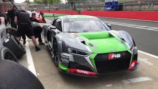 Team WRT Pit Stop Practice Brands Hatch 2017 Blancpain