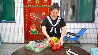 今天的视频笑点最多，静静炖了一锅河北最有名的大锅菜，10元管饱