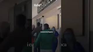 Mazón torna a ser escridassat ara en una visita a l’Hospital de Castelló