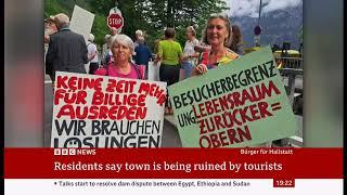 Hallstatt: Austrian town protests against mass tourism (Austria) 27/Aug/2023