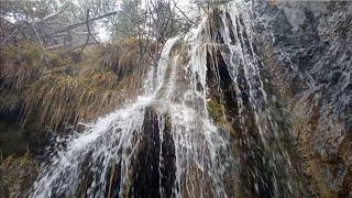 La Cascada de la Cueva de la Nevera