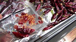 How to Easily  Oven Dry Peppers for Hot Pepper Flakes -  Slow & Low: Grow It, Cook It, Enjoy It! E-2