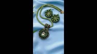 Green jewelry set / beaded necklace with pendant / beaded earrings / spring gift for woman / green