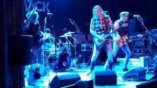 Grey Attack - Leave Me Alone (live @ Olympia, Tampere) HD