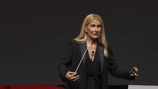 L'Arte di Ascoltare senza Rispondere | Cinzia Pennesi | TEDxBologna