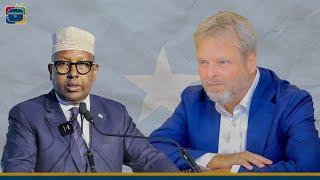 Safiirka Denmark u jooga Somalia oo loo heysto inuu ku xad-gudbay Qaranimada Soomaaliya.