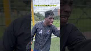 Nunca se Confíen️ #futbol #atajada #arquero #viral #humor #colombia #bogota #jugada  #viralshorts