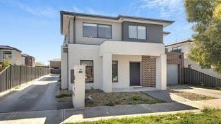 1/68 Mackellar Drive, ROXBURGH PARK, Victoria