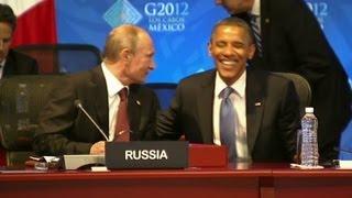 Putin and Obama share a laugh at G-20 (2012)