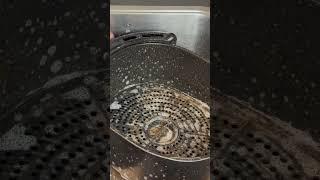 DEGREASING SUPER SATISFYING CLEANING HACKS #shorts #satisfying #viral #trending #cleaningmotivation