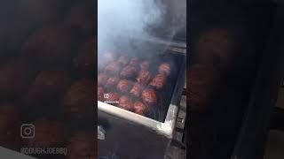 Chicken Thighs On The Smokeslinger- Joe from doughjoebbq! #livefirecooking #smokeslinger #pitmaster