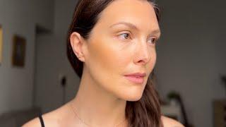 The Best Natural Bronzers for Fair Skin | Powder and Cream