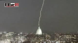 Lightning hit the U.S. Capitol on New Year's Eve