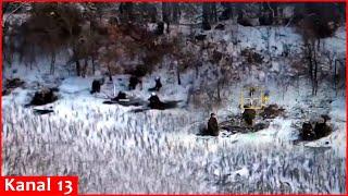 Video of North Koreans digging trenches to hide and being killed in the open area